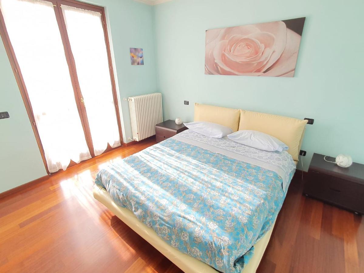 Il Glicine Sul Garda Villetta A Schiera Monzambano Kültér fotó
